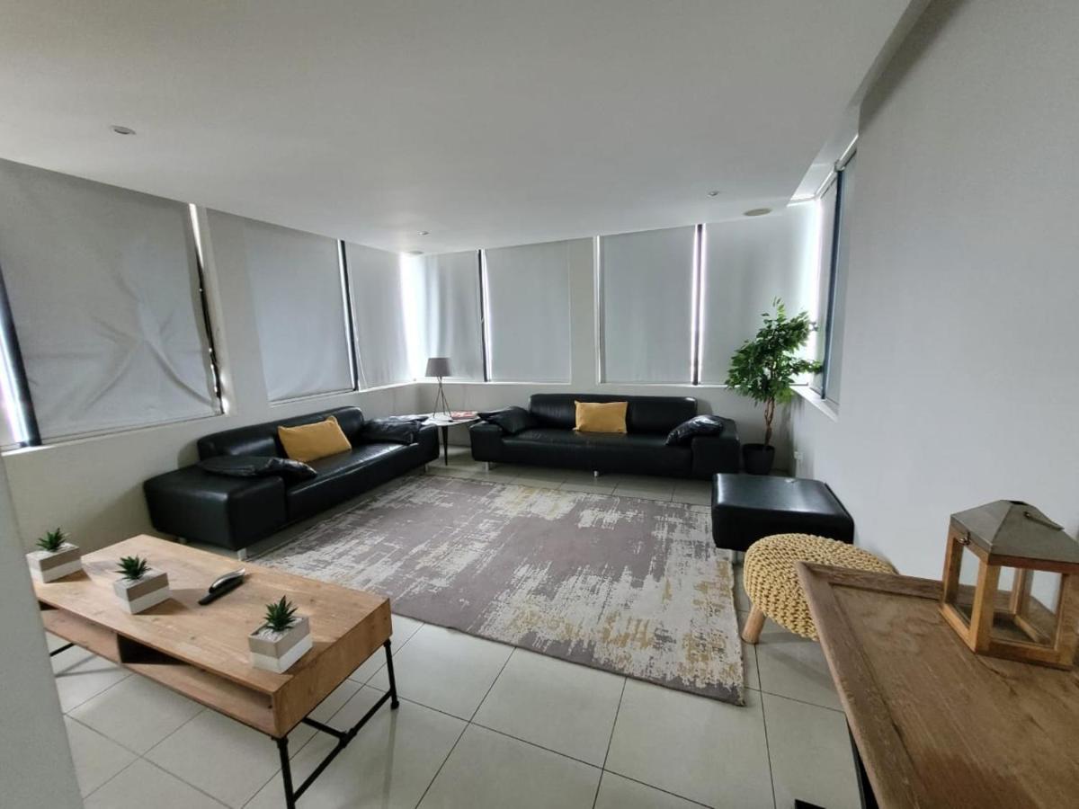 Front - Exquisite 6 Sleeper With Ocean Views *