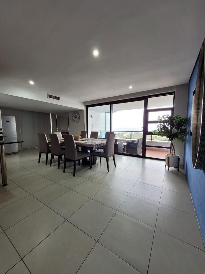 Front - Exquisite 6 Sleeper With Ocean Views *